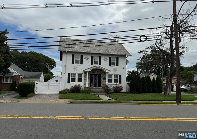 Photo 2 of Single family home for sale at 133 Prospect Ave, Bergenfield, NJ 07621 | MLS# 26030394 | Listing updated on 2026-08-23