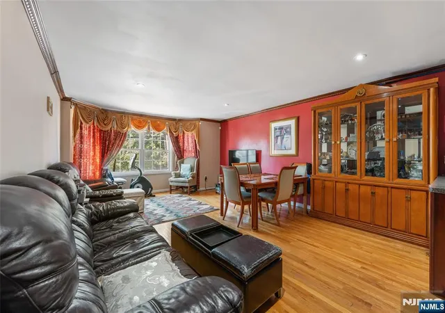 3rd image of 178 South St, Jersey City, NJ 07307 | MLS# 26030399