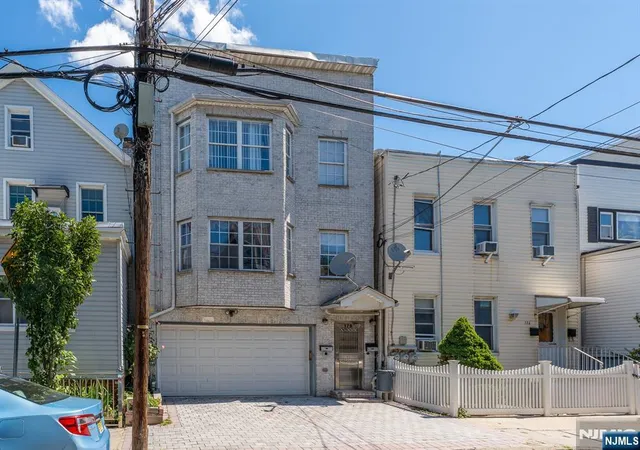 40th image of 178 South St, Jersey City, NJ 07307 | MLS# 26030399