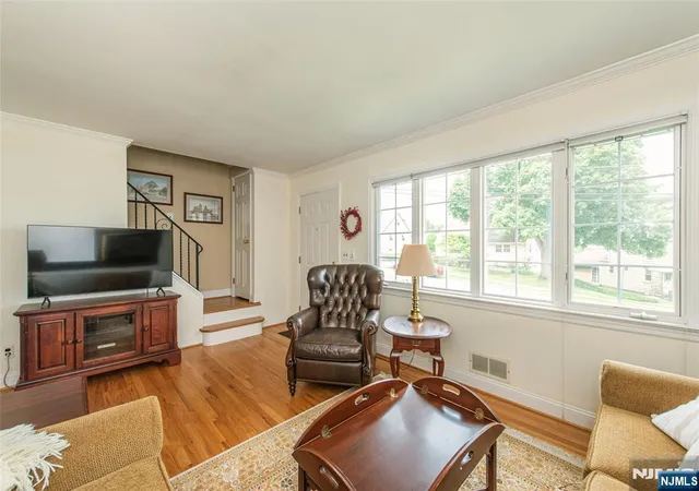 image of 11 Susan Ct, Clifton, NJ 07012 | MLS# 26030417