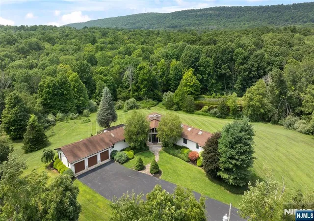 3rd image of 90 Phillips Rd, Branchville, NJ 07826 | MLS# 26030419
