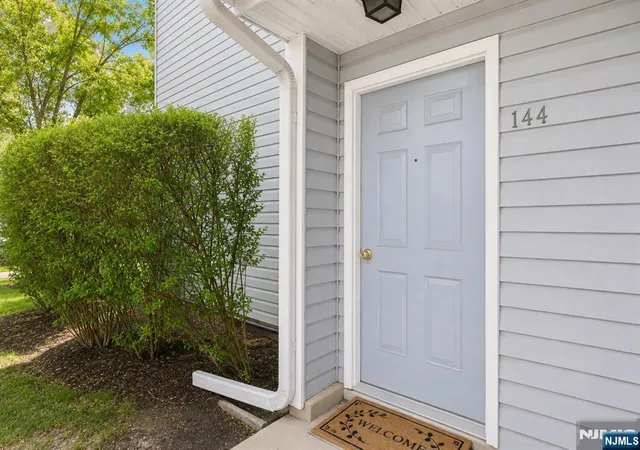 Photo 1 of Sale Pending at 144 Prestwick Wy #144, Edison, NJ 08820 | MLS# 26030453 | Listing updated on 2026-09-04