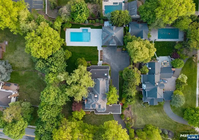 50th image of 640 Ridgewood Ave, Ridgewood, NJ 07450 | MLS# 26030454