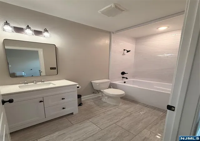 5th image of 22 Larch St, Carteret, NJ 07008 | MLS# 26030479