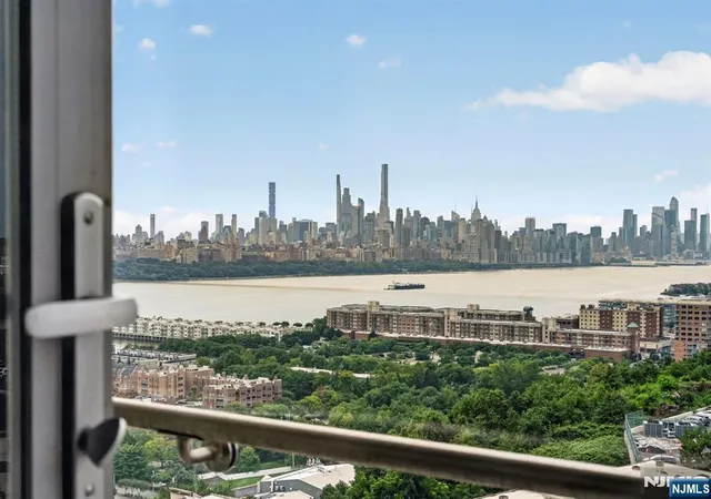 2nd image of 320 Adolphus Ave #611, Cliffside Park, NJ 07010 | MLS# 26030499