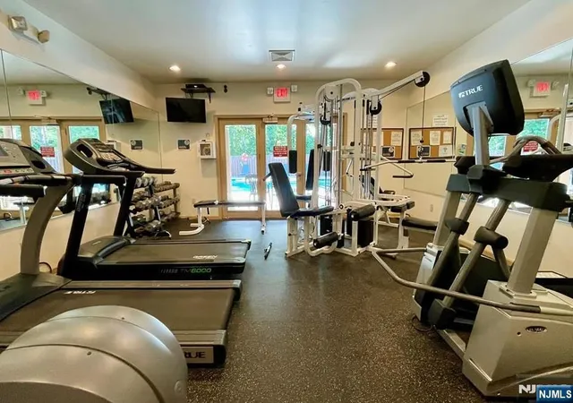 29th image of 19 Lakeview Dr, Old Tappan, NJ 07675 | MLS# 26030504