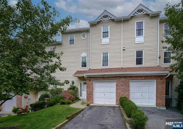 1st image of 42 Bowfell Ct, Wayne, NJ 07470 | MLS# 26030527