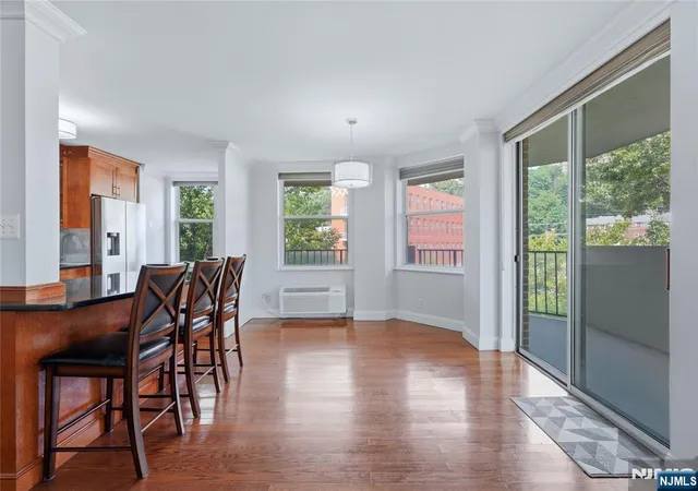 4th image of 200 Grand Cove Wy #4J, Edgewater, NJ 07020 | MLS# 26030536