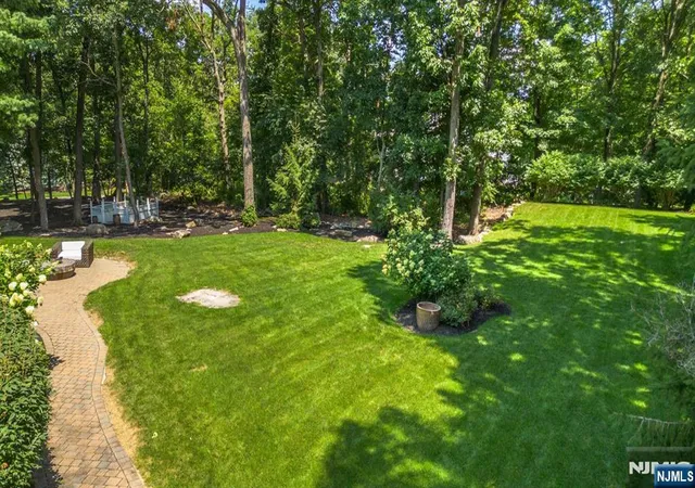 Photo 2 of Sale Pending at 2 Goldfinch, Kinnelon Borough, NJ 07405 | MLS# 26030538 | Listing updated on 2026-08-26
