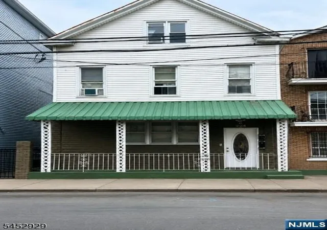 Multi family home for sale at 224 12Th Ave, Newark, NJ 07107 | MLS# 26030543