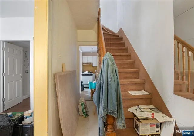 Photo 3 of Sale Pending at 195 Duane St, Orange, NJ 07050 | MLS# 26030544 | Listing updated on 2026-09-07