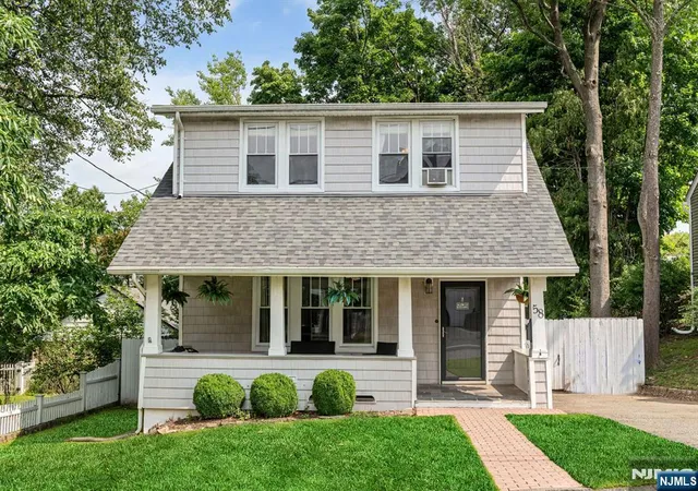 Photo 3 of Sale Pending at 58 Hudson St, Little Falls, NJ 07424 | MLS# 26030547 | Listing updated on 2026-08-21