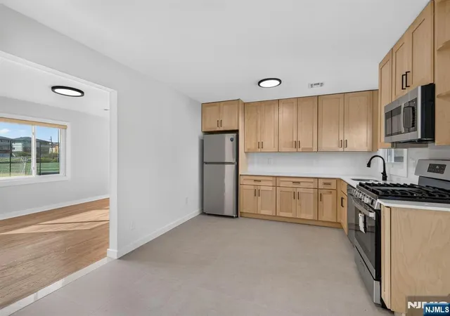 4th image of 94 Irving Pl, Garfield, NJ 07026 | MLS# 26030570