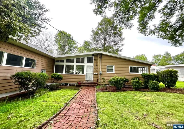 3rd image of 127 Belmont St, Englewood, NJ 07631 | MLS# 26030571