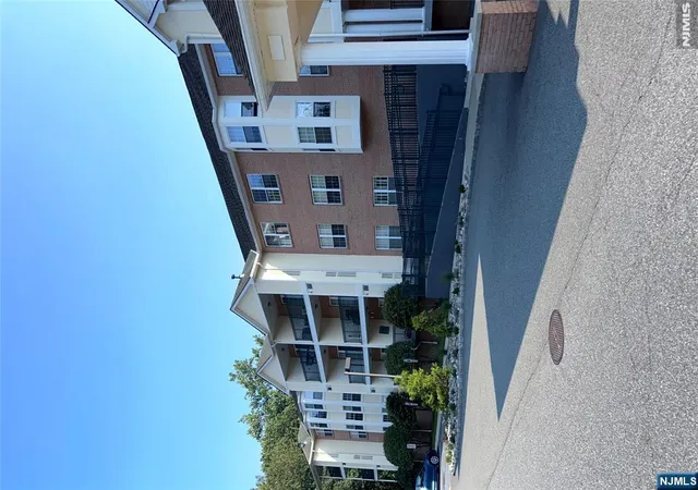 Photo 2 of Sale Pending at 401 D Ercole Ct #T304, Norwood, NJ 07648 | MLS# 26030578 | Listing updated on 2026-09-02