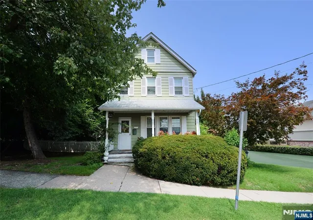 Photo 1 of Sale Pending at 10 Ackerman Ave, Emerson, NJ 07630 | MLS# 26030591 | Listing updated on 2026-09-11
