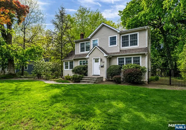 Photo 2 of Sale Pending at 63 Park Ave, Wyckoff, NJ 07481 | MLS# 26030622 | Listing updated on 2026-09-04