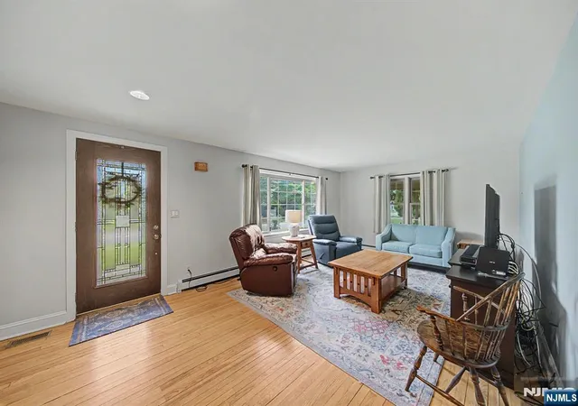 Photo 4 of Single family home for sale at 409 Ridge Rd, South Brunswick, NJ 08810 | MLS# 26030661 | Listing updated on 2026-10-07