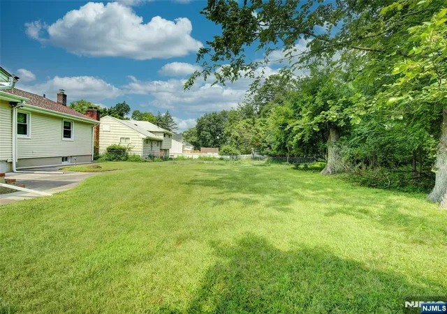 2nd image of 25 Woodland Ave, West Orange, NJ 07052 | MLS# 26030663