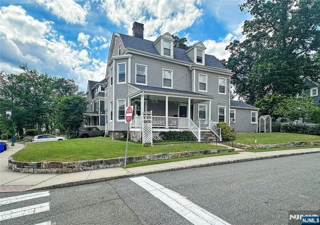 1st image of 2 Hillside Ave, Summit, NJ 07901 | MLS# 26030677