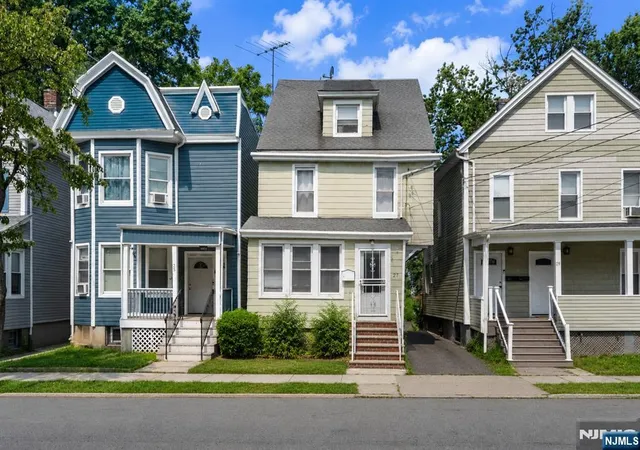 Photo 1 of Single family home for sale at 27 Cummings St, Irvington, NJ 07111 | MLS# 26030681 | Listing updated on 2026-09-02