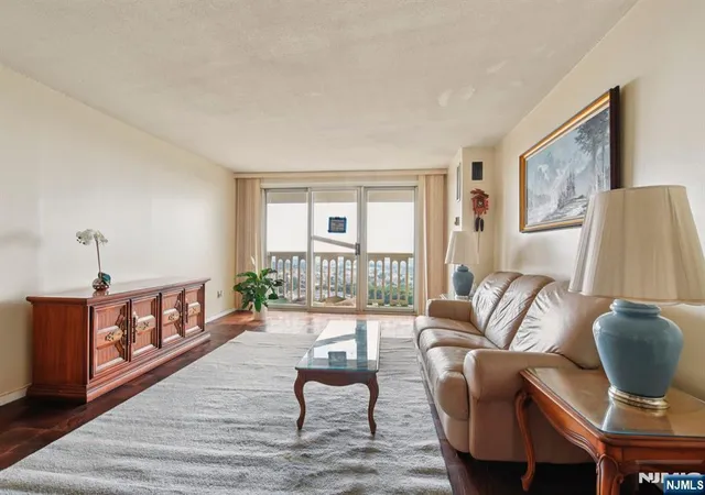 3rd image of 555 North Ave #25K, Fort Lee, NJ 07024 | MLS# 26030713