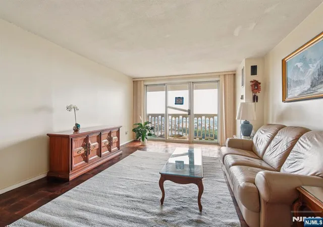 5th image of 555 North Ave #25K, Fort Lee, NJ 07024 | MLS# 26030713
