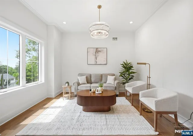 Photo 3 of Single family home for sale at 4 Dorrien Rd, Livingston, NJ 07039 | MLS# 26030730 | Listing updated on 2026-09-18