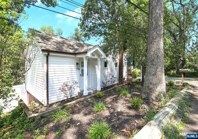 2nd image of 74 Leather Stocking Path, Lincoln Park Borough, NJ 07035 | MLS# 26030735