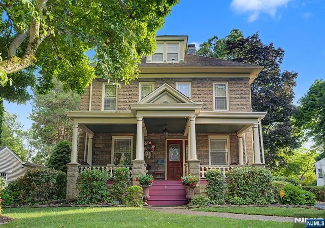 Photo 3 of Sale Pending at 11 Willow St, Cranford, NJ 07016 | MLS# 26030736 | Listing updated on 2026-09-11