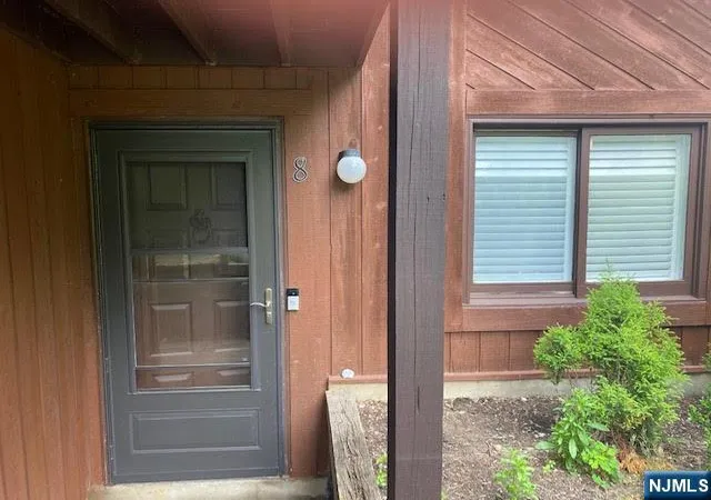 1st image of 5 Sugar Loaf Ct #8, Vernon, NJ 07462 | MLS# 26030768