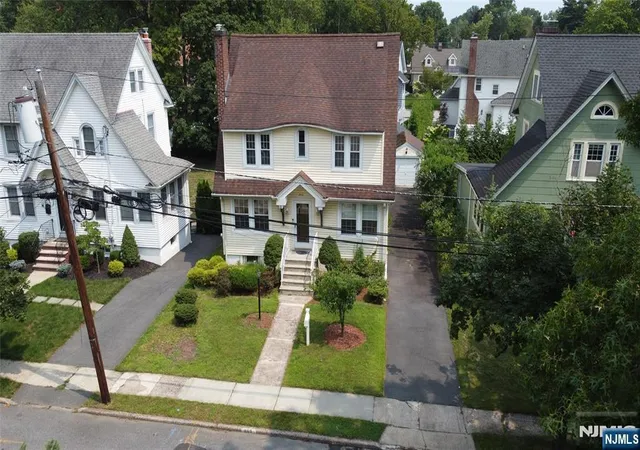 Photo 1 of Single family home for sale at 352 Demarest Ave, Oradell, NJ 07649 | MLS# 26030785 | Listing updated on 2026-08-23