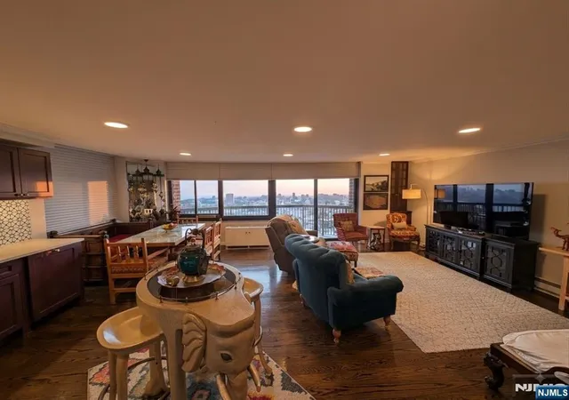 2nd image of 770 Anderson Ave #23N, Cliffside Park, NJ 07010 | MLS# 26030791