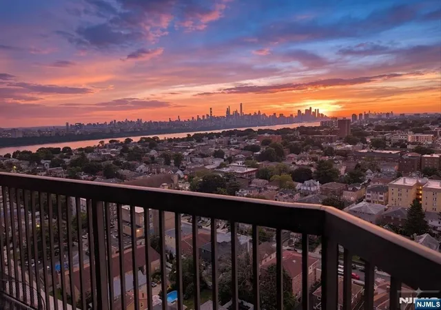 4th image of 770 Anderson Ave #23N, Cliffside Park, NJ 07010 | MLS# 26030791