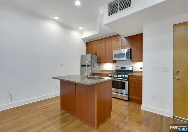 Photo 4 of Condo for sale at 61 Grand St #2F, Jersey City, NJ 07302 | MLS# 26030802 | Listing updated on 2026-08-16