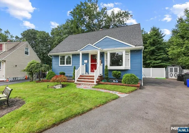Photo 1 of Single family home for sale at 42 Wells Ct, Bloomfield, NJ 07003 | MLS# 26030819 | Listing updated on 2026-08-14