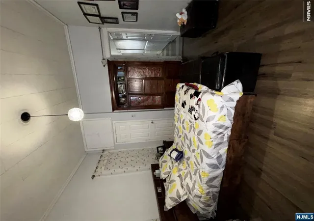 Listing Photo 4 - Condo for sale in building located at 552 Market St, Paterson, NJ 07513