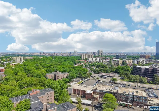 2nd image of 3020 Edwin Ave, Fort Lee, NJ 07024