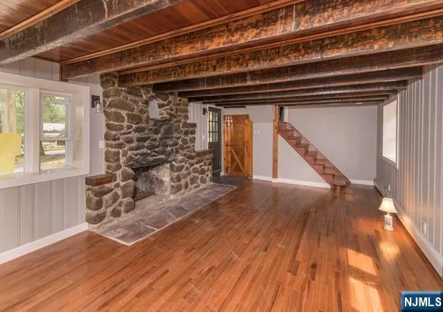 Photo 3 of Single family home for sale at 496 Manchester Ave, North Haledon, NJ 07508 | MLS# 26030856 | Listing updated on 2026-09-14