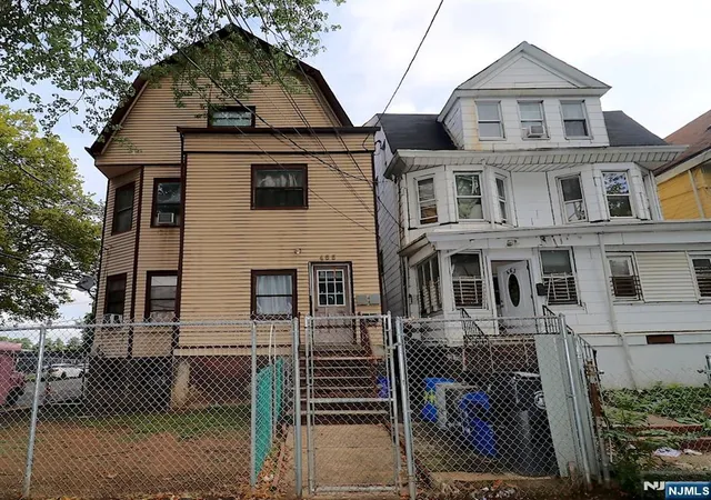 Photo 2 of Single family home for sale at 465 4Th Ave, Newark, NJ 07107 | MLS# 26030888 | Listing updated on 2026-08-18