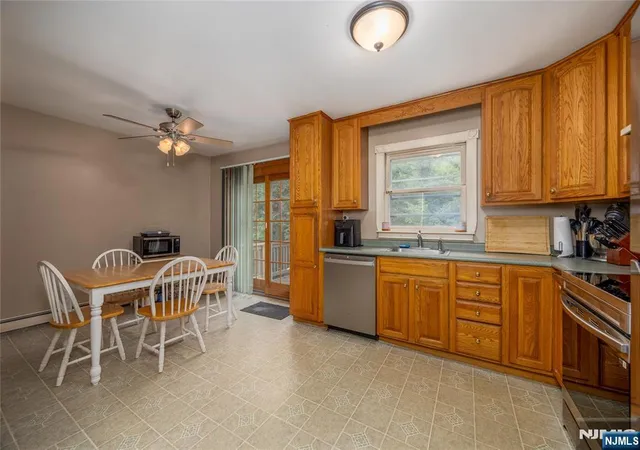 5th image of 103 Alturas Rd, Vernon, NJ 07422 | MLS# 26030896
