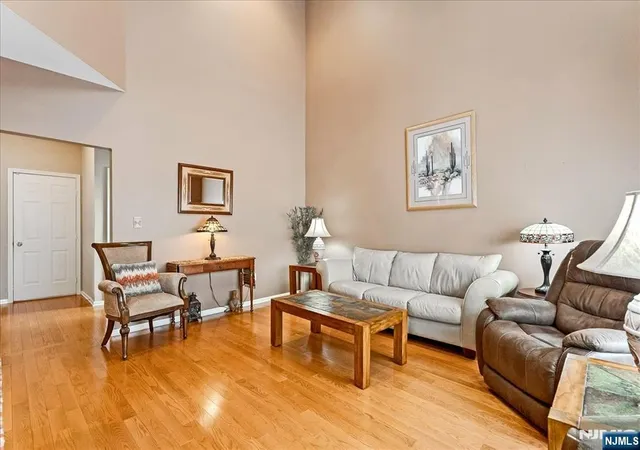 4th image of 23 Crescent Rd, Old Bridge, NJ 08857 | MLS# 26030995