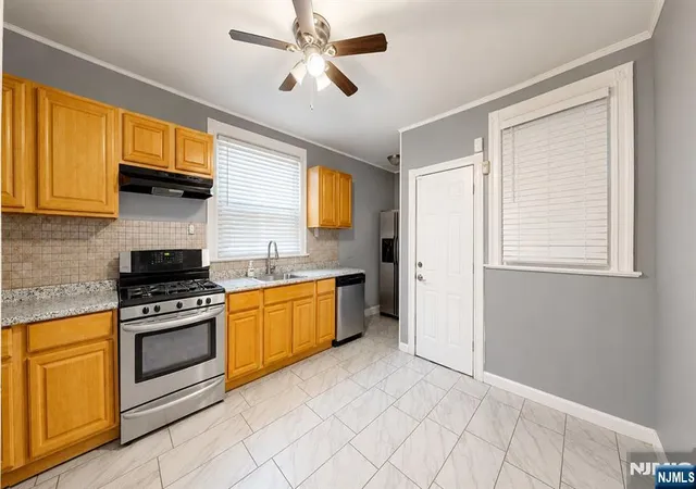 12th image of 167 16th St, East Orange, NJ 07017 | MLS# 26031019