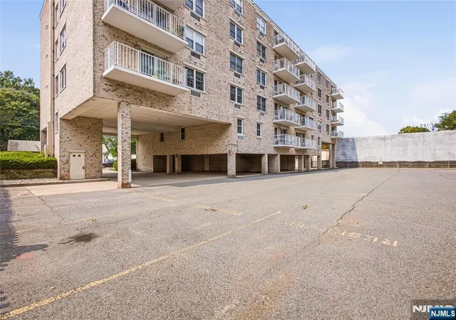 Photo 16 of Condo for sale at 446 Passaic St #4H, Hackensack, NJ 07601 | MLS# 26031021 | Listing updated on 2026-08-20