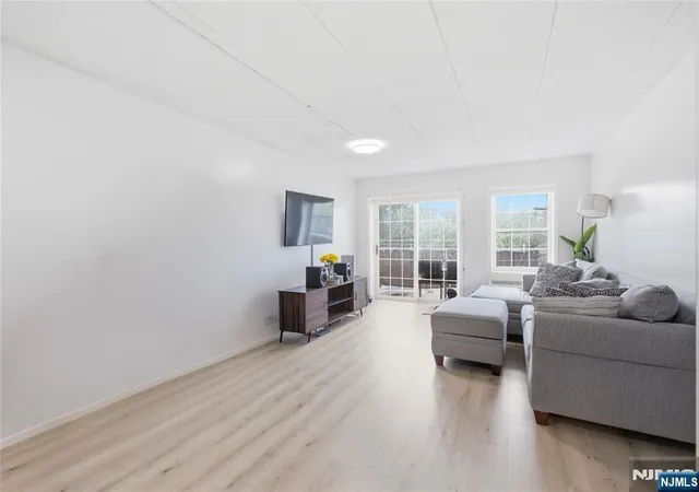 Listing Photo 5 - Condo for sale in building located at 446 Passaic St, Hackensack, NJ 07601 - Unit #4H