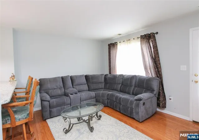 Listing Photo 4 - Condo for sale in building located at 10 Redspire Dr, Union, NJ 07083 - Unit #10