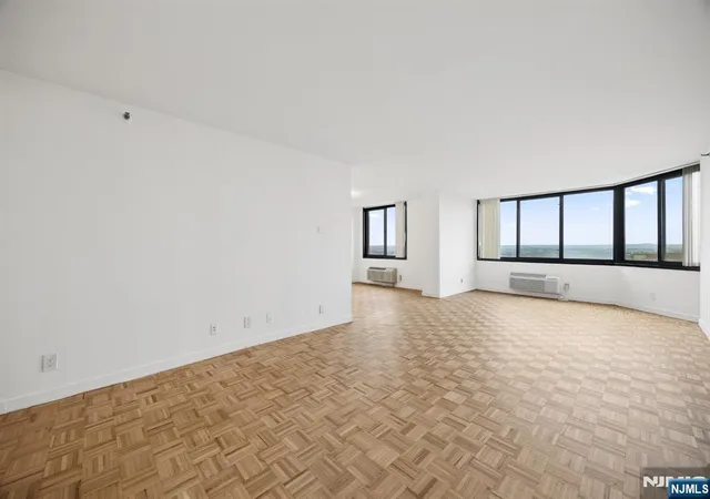 3rd image of 1265 15Th St, Fort Lee, NJ 07024