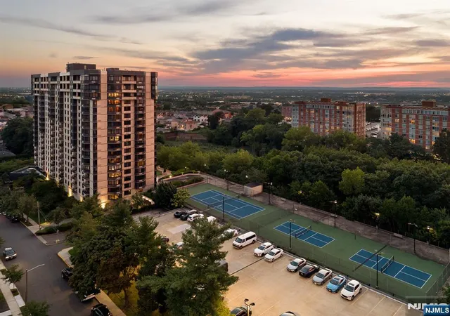 48th image of 1265 15th St #14C, Fort Lee, NJ 07024 | MLS# 26031076