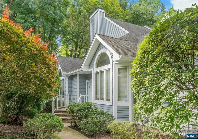 Photo 4 of Sale Pending at 430 Windham Ct #430, Wyckoff, NJ 07481 | MLS# 26031089 | Listing updated on 2026-09-11