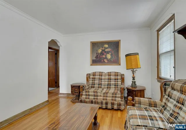 Photo 3 of Sale Pending at 30 Menzel Ave, Maplewood, NJ 07040 | MLS# 26031127 | Listing updated on 2026-09-02
